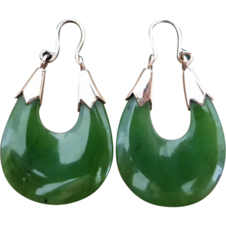 vintage nephrite jade hoop earrings